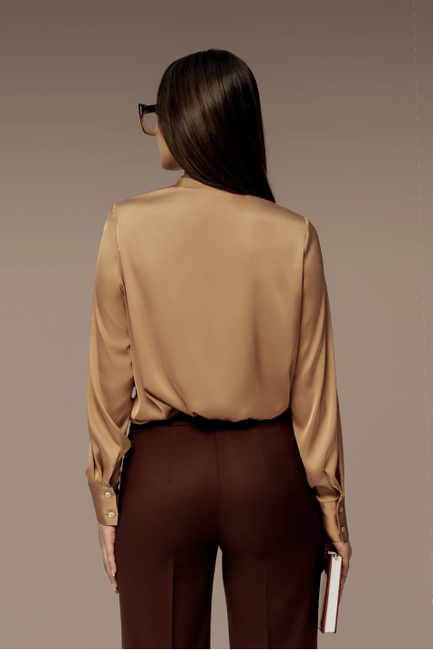 Блуза Бант с рукавом вид сзади